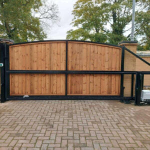 Sliding gate Leicester